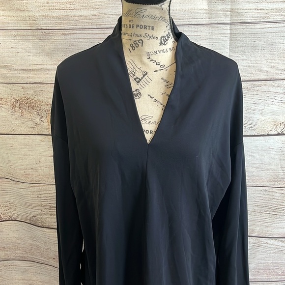 MaxMara Leisure Falla Tunic Top Long Sleeve V-neck Side Slits Black Size Medium - Picture 3 of 12